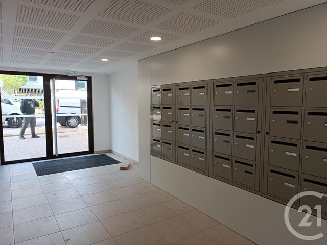 Appartement F3 à louer - 3 pièces - 63.12 m2 - VERNON - 27 - HAUTE-NORMANDIE - Century 21 Rive Gauche Immobilier