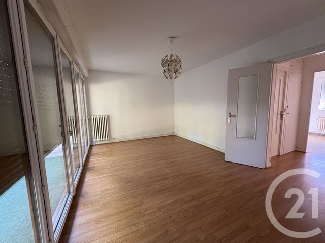 Appartement F3 à louer - 3 pièces - 74.36 m2 - VERNON - 27 - HAUTE-NORMANDIE - Century 21 Rive Gauche Immobilier