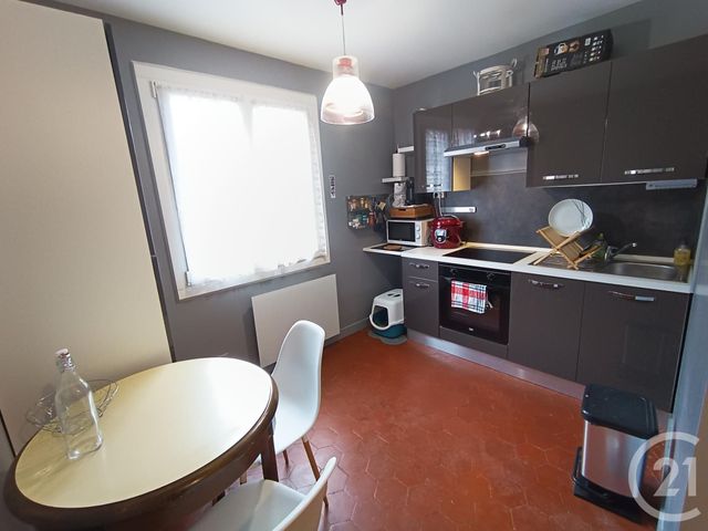 Appartement Duplex à louer - 2 pièces - 37.56 m2 - VERNON - 27 - HAUTE-NORMANDIE - Century 21 Rive Gauche Immobilier