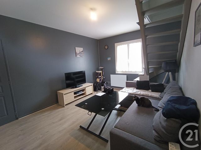 Appartement Duplex à louer - 2 pièces - 37.56 m2 - VERNON - 27 - HAUTE-NORMANDIE - Century 21 Rive Gauche Immobilier