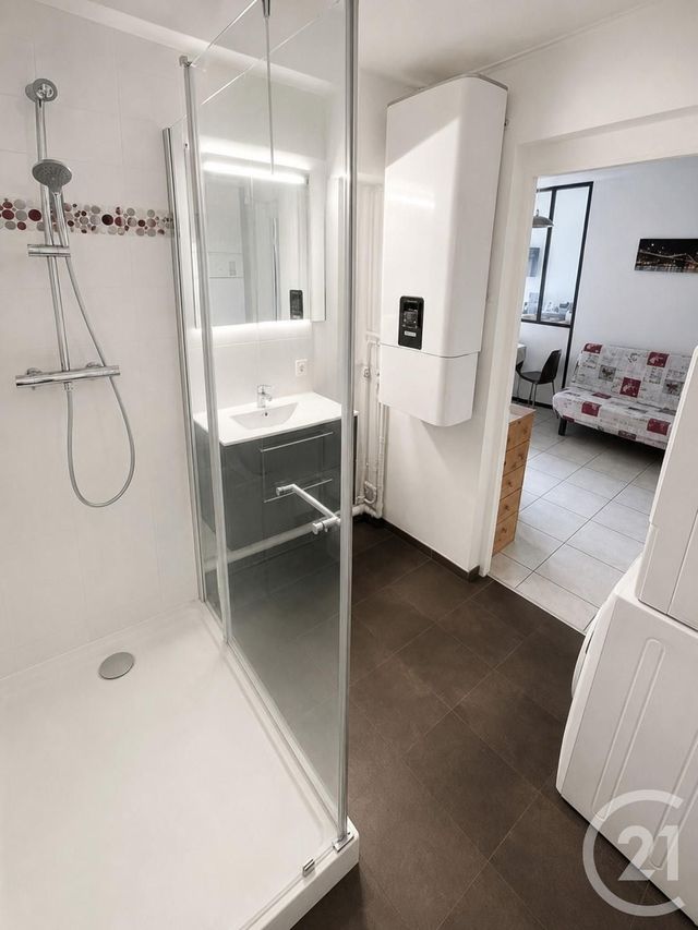 Appartement F1 à vendre - 1 pièce - 28.67 m2 - VERNON - 27 - HAUTE-NORMANDIE - Century 21 Rive Gauche Immobilier