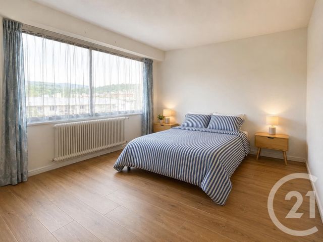 Appartement F4 à vendre - 4 pièces - 90.0 m2 - VERNON - 27 - HAUTE-NORMANDIE - Century 21 Rive Gauche Immobilier